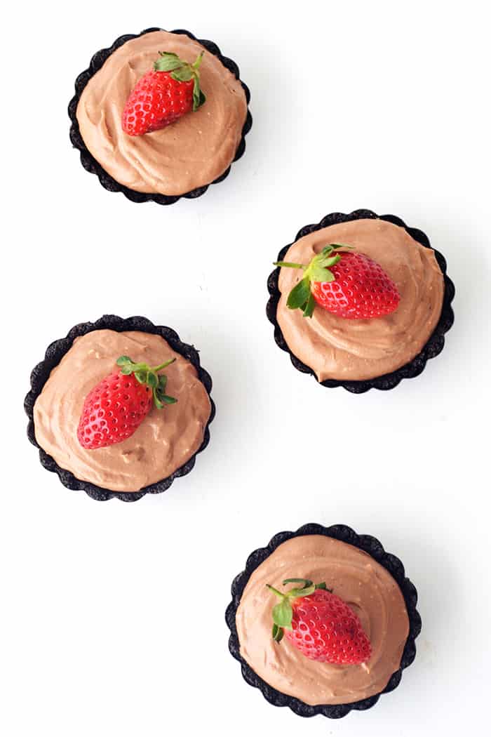 Mini Strawberry Nutella Mousse Pies